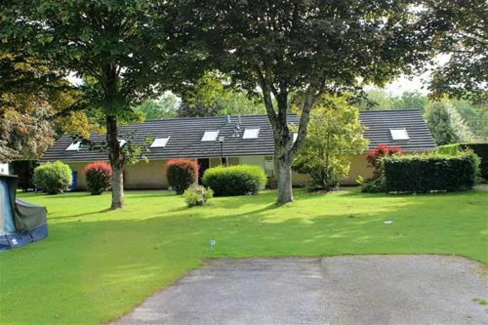 Riverside Caravan Park