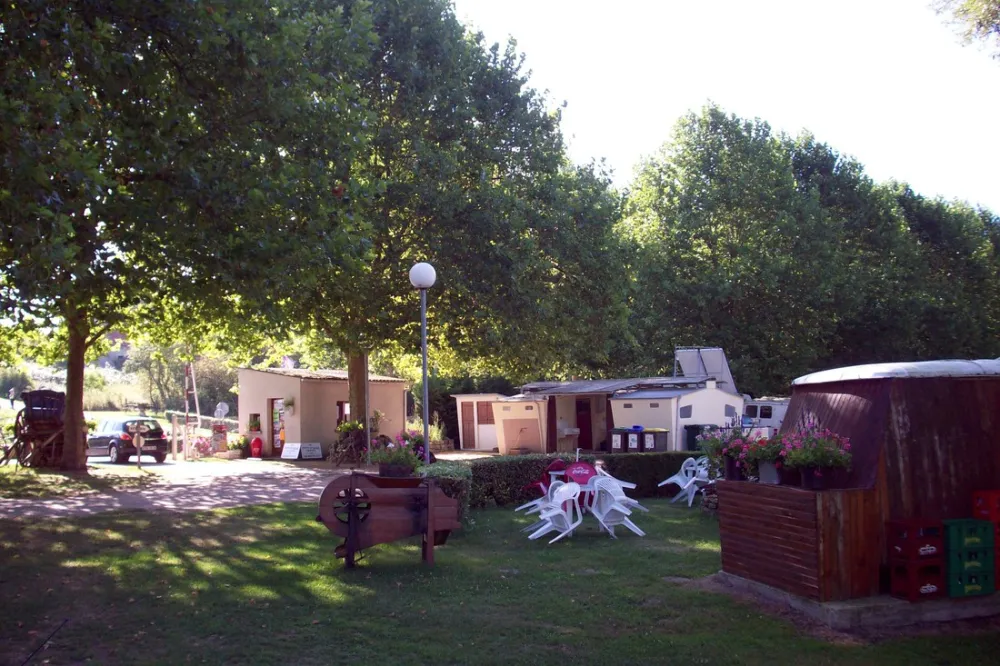 Municipal Les Platanes