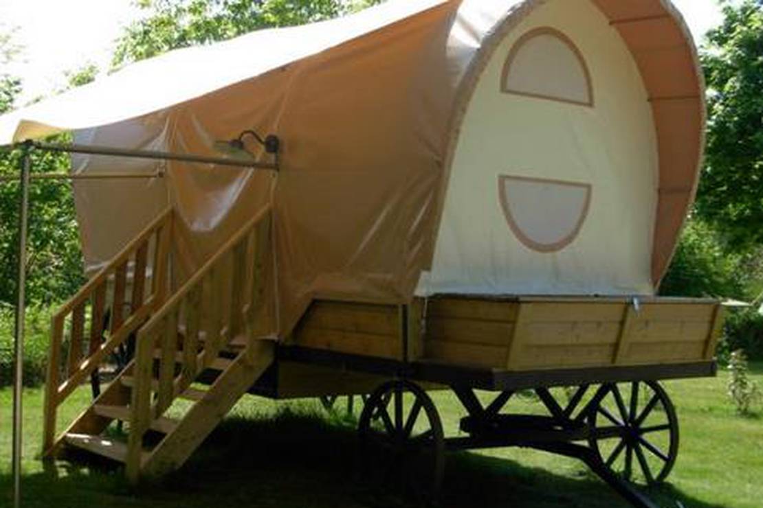 Camping Le Village Insolite - Photo 2