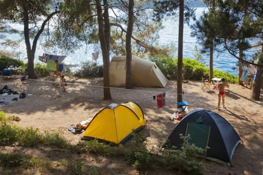 Camping Bijar