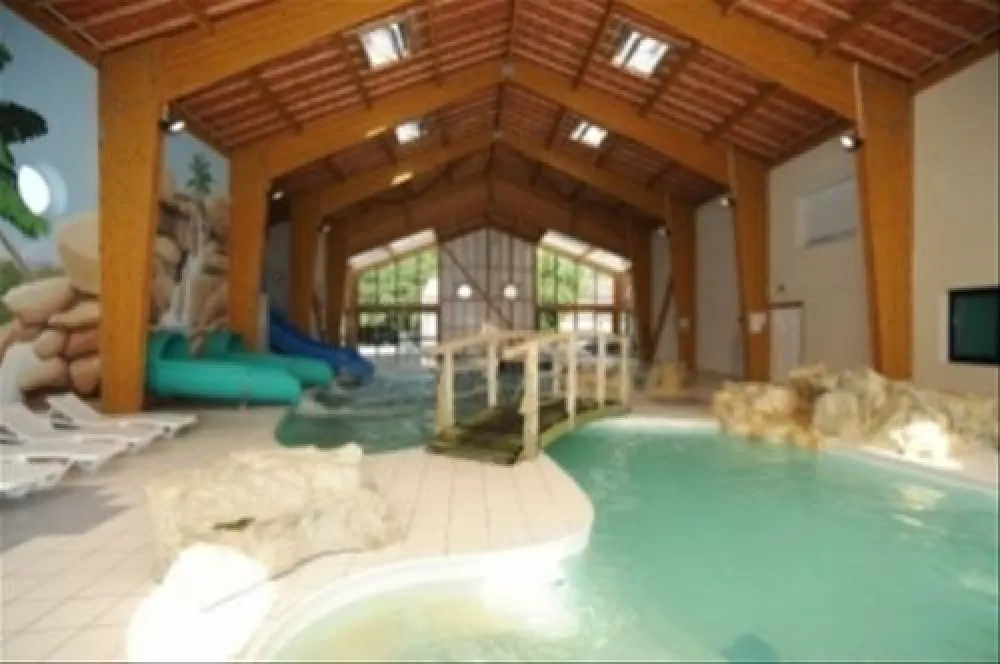 Village-Center Les Almadies