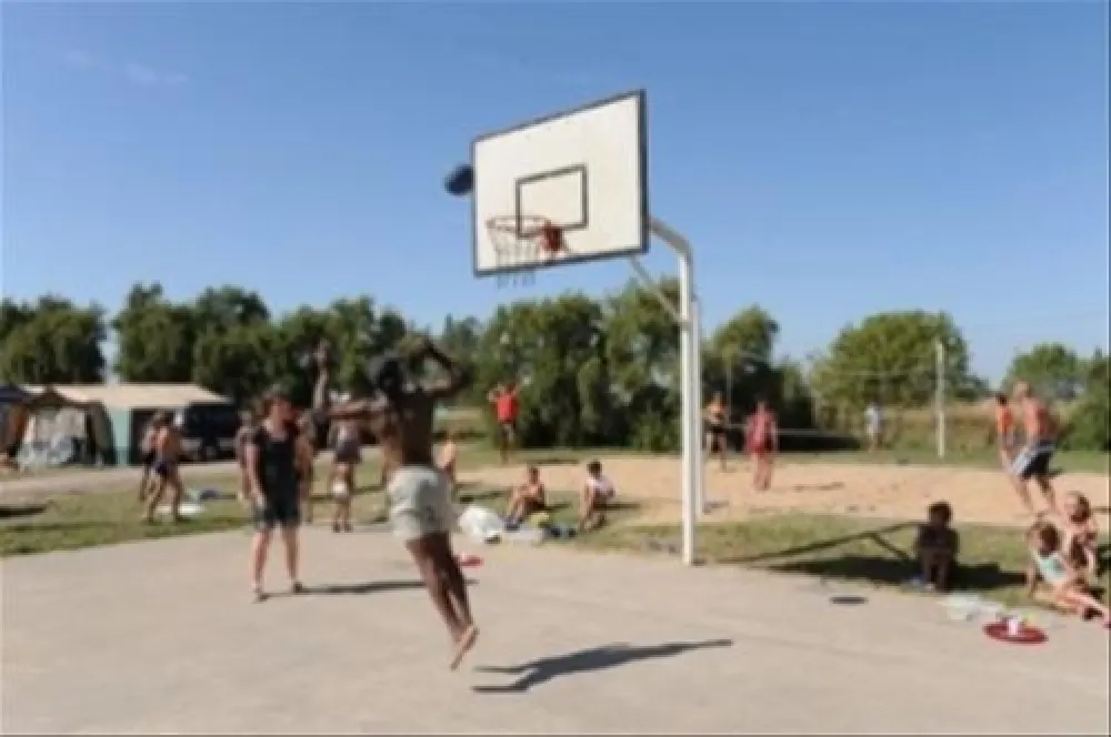 Village-Center Les Almadies