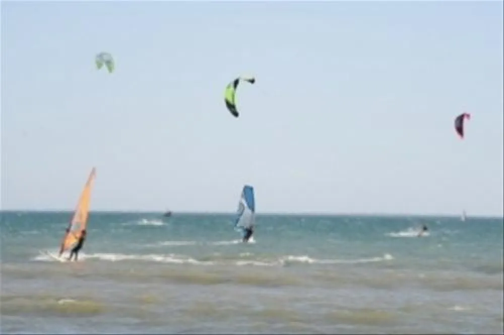 Village-Center Les Almadies