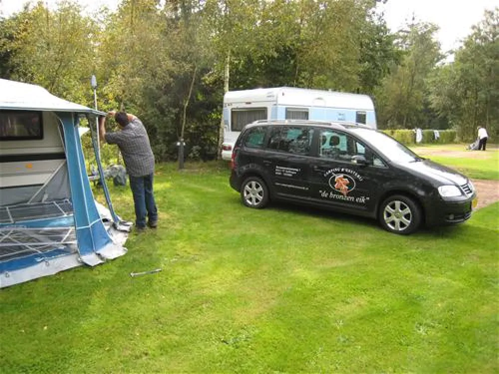 Camping de Bronzen Eik