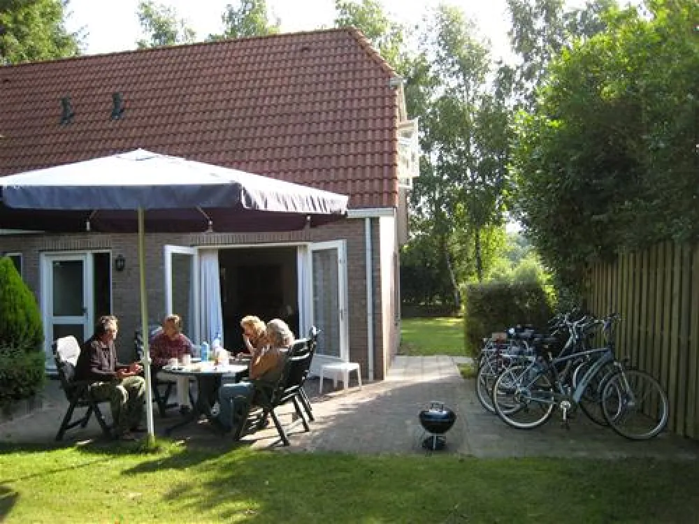 Camping de Bronzen Eik