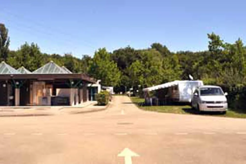 Geneva City Camping Bois de Bay