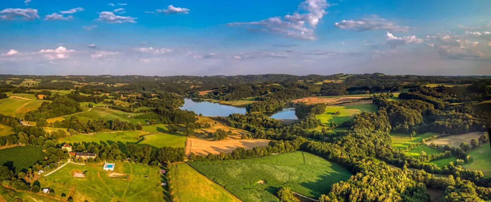 Domaine Les Teuillères (camping/chambres d'Hôtes/gîtes)