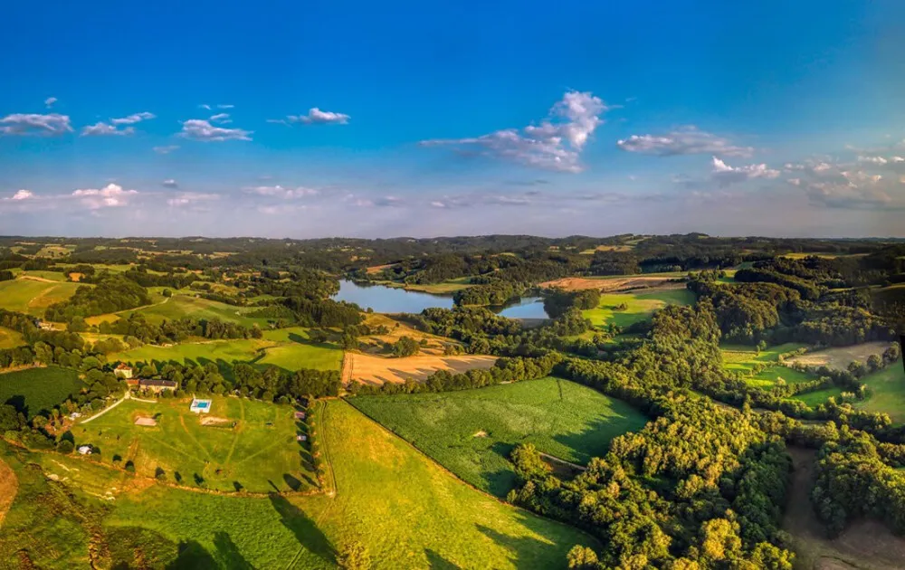 Domaine Les Teuillères (camping/chambres d'Hôtes/gîtes)