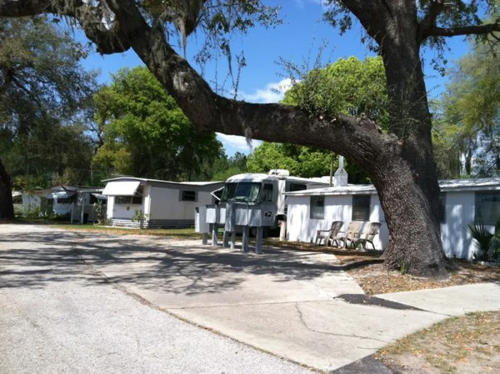 Sunny Pines RV/MH Park