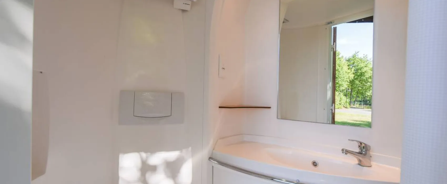 Camping - Domaine d'Essendiéras