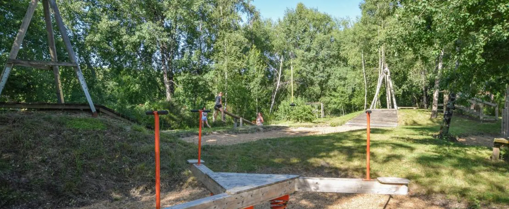 Camping - Domaine d'Essendiéras