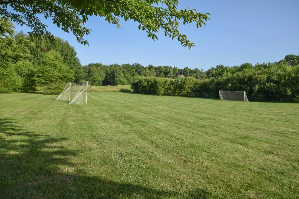 Camping - Domaine d'Essendiéras