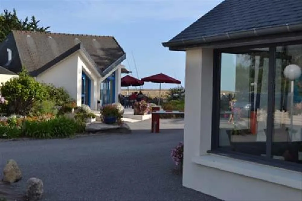 Camping Le Grand Bleu