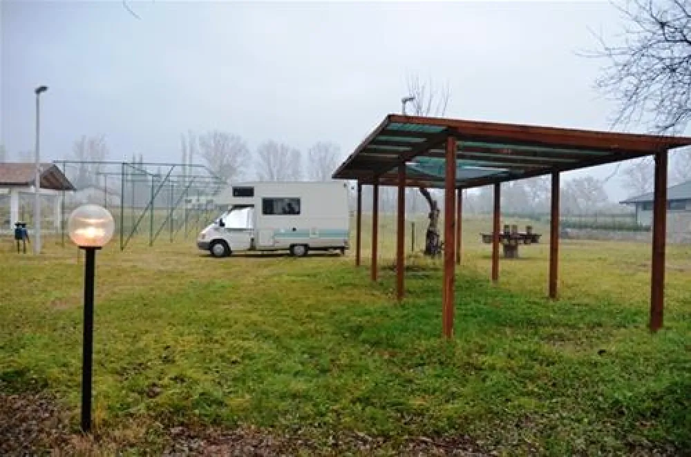 River Camp - HALF ISLAND Buna