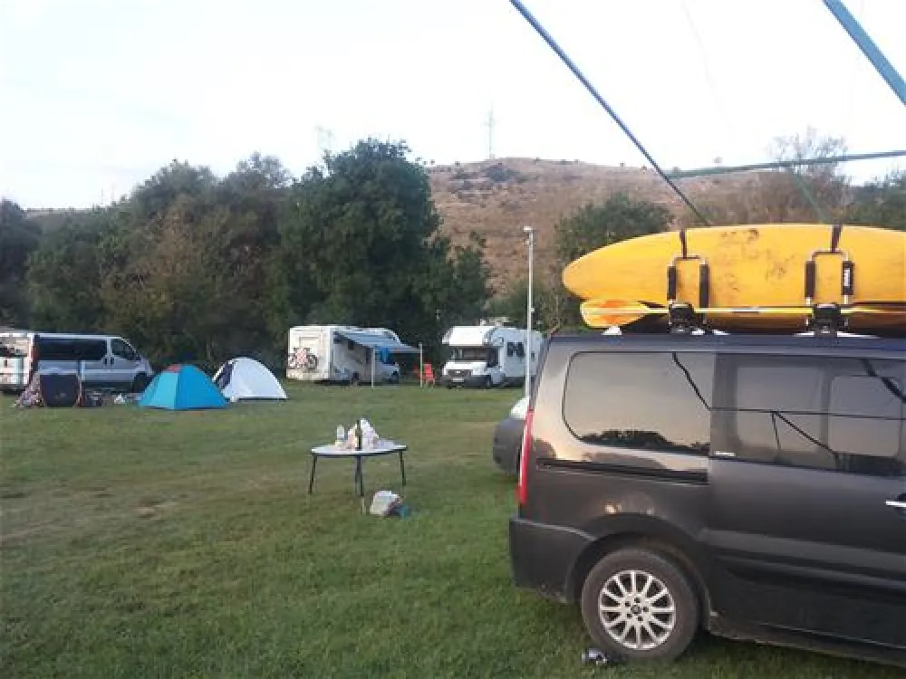 River Camp - HALF ISLAND Buna