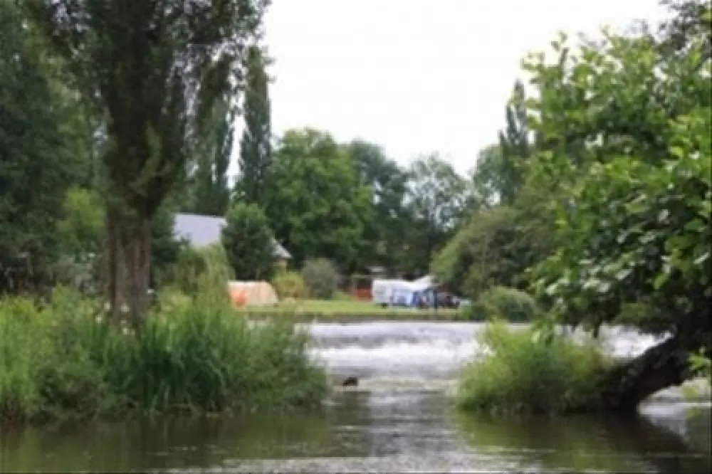 Camping les Rochers des Parcs