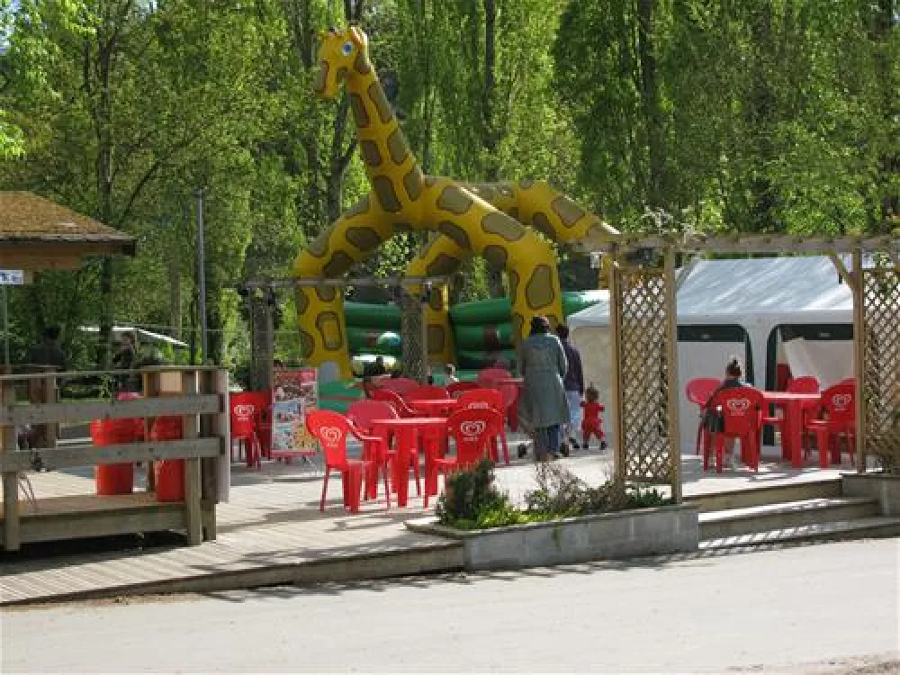 Camping les Rochers des Parcs