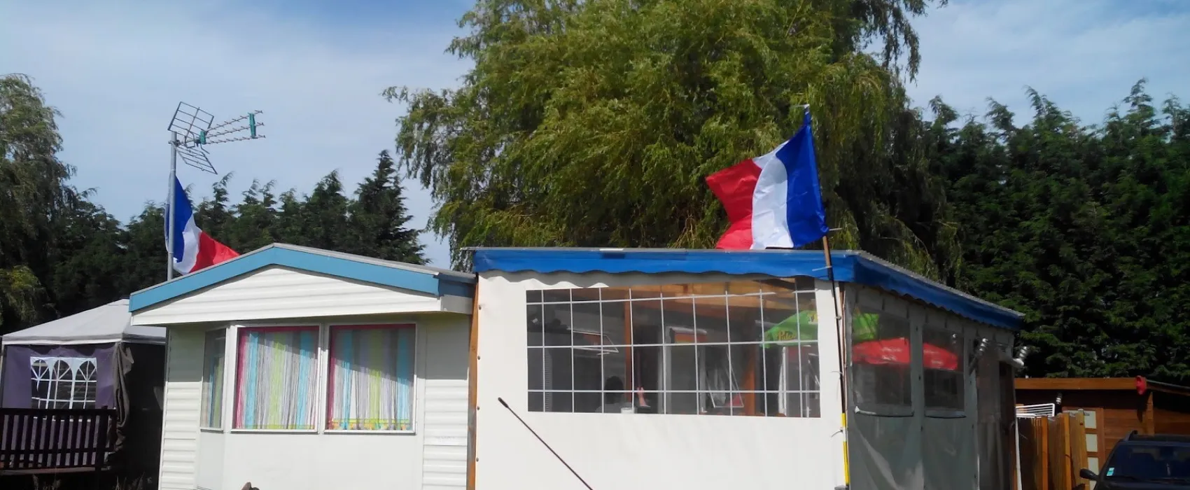 Camping A La Detente