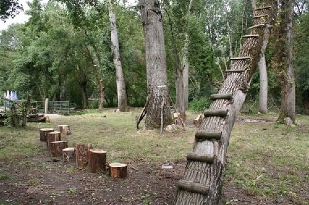 Camping Les Moulins de la Vergne  