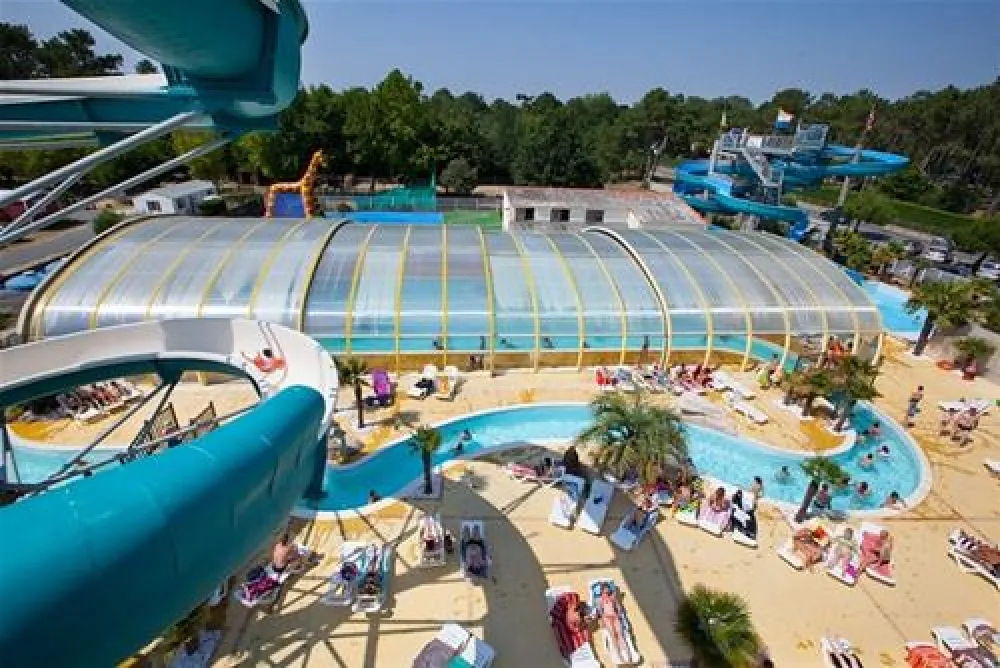 Aquatique Club Camping La Pinede