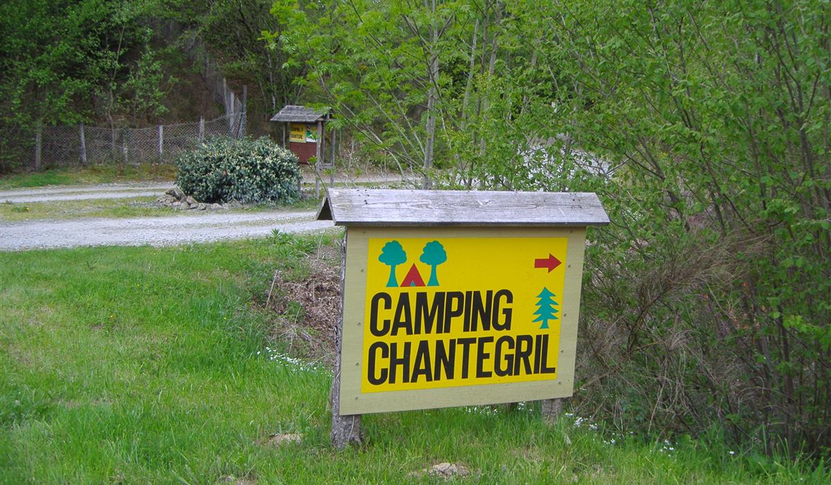 Camping aire naturelle Chantegril photo 2