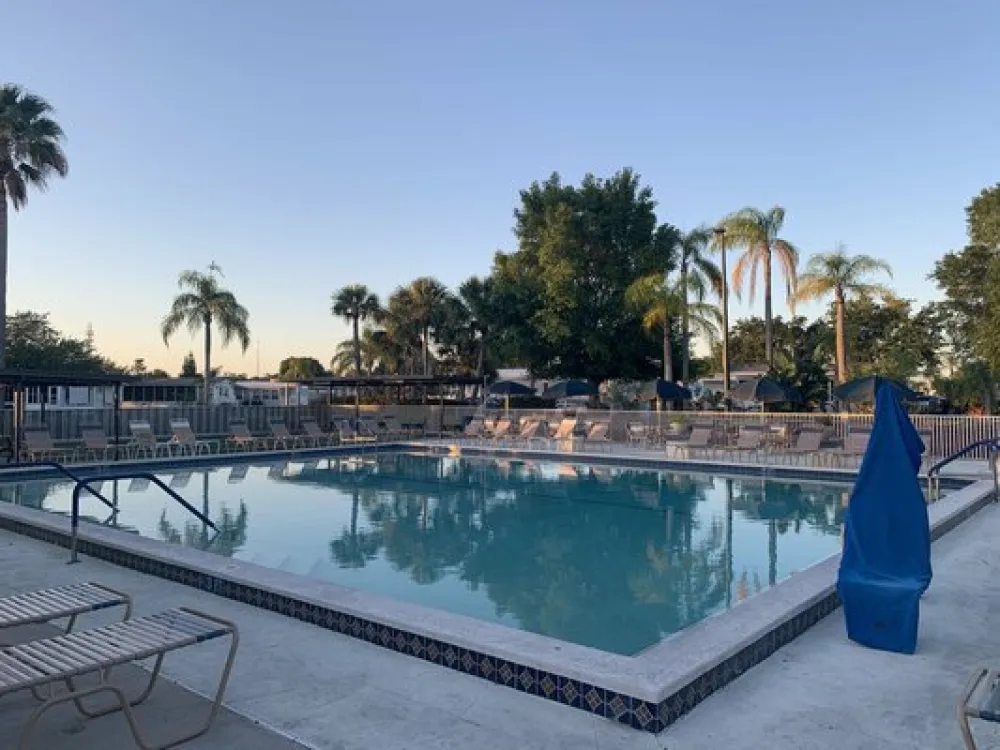 Harbor Lakes RV Resort