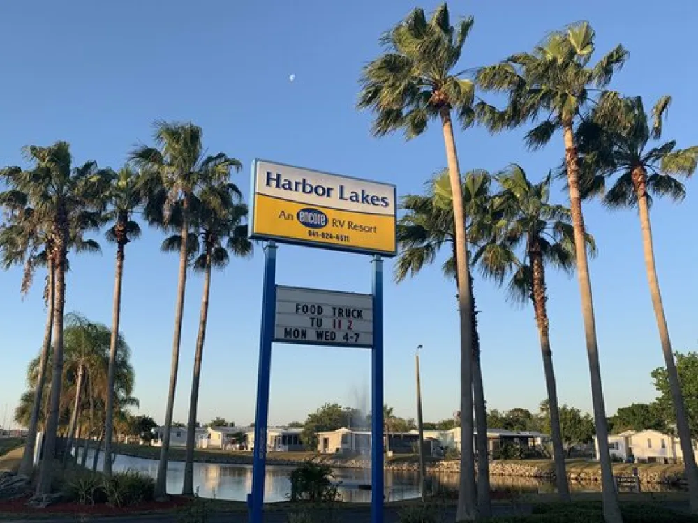 Harbor Lakes RV Resort