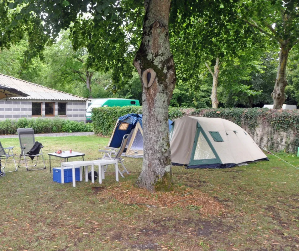 Camping Les Chambons