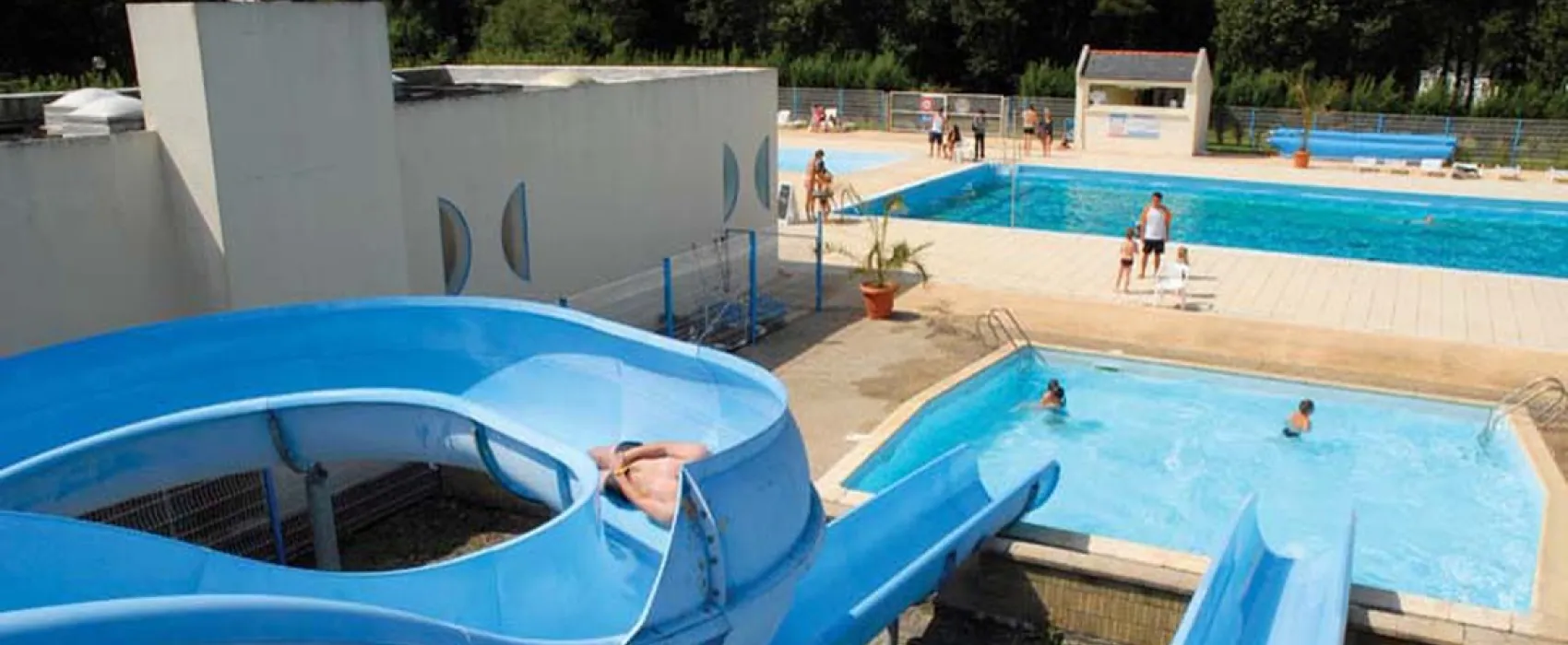 Village Center - Le Bois De Pleuven