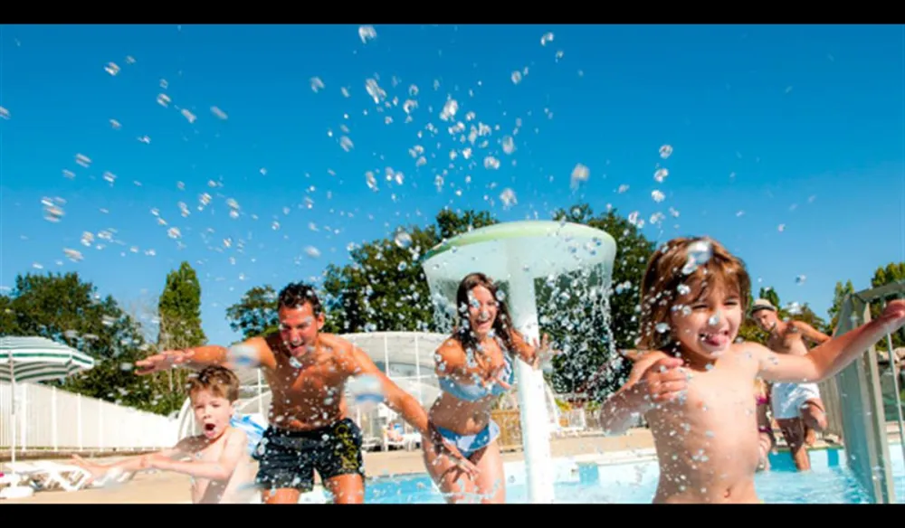 Village Center -Le Parc des Allais