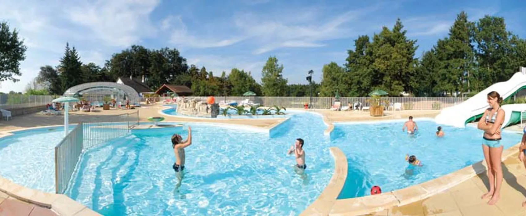 Village Center -Le Parc des Allais