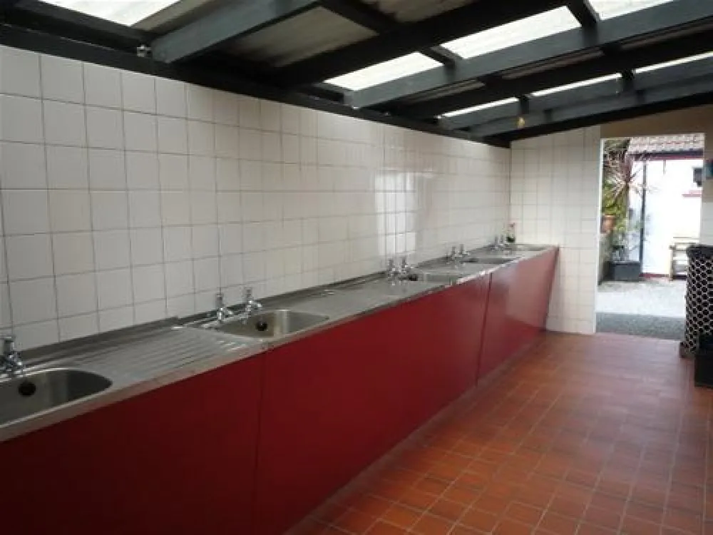 Clifden Campsite & Caravan Park