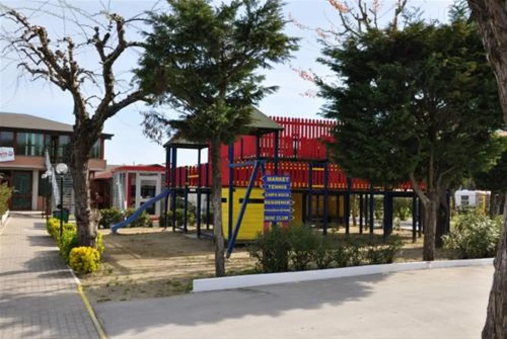 Happy Camping Village