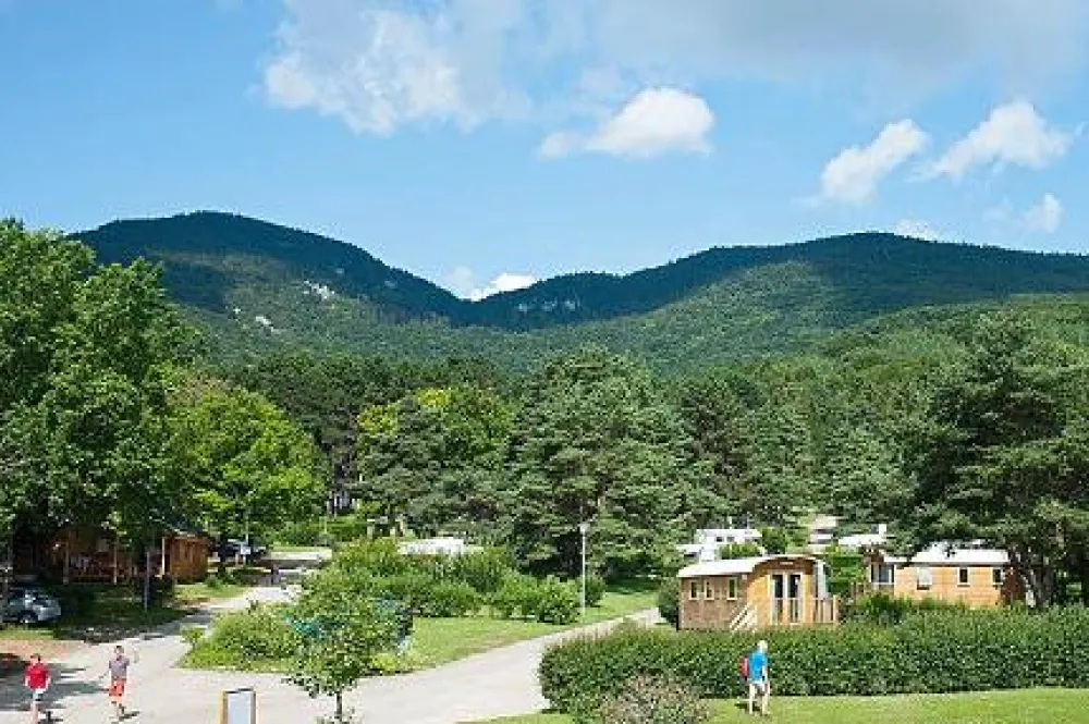 Camping Indigo Divonne