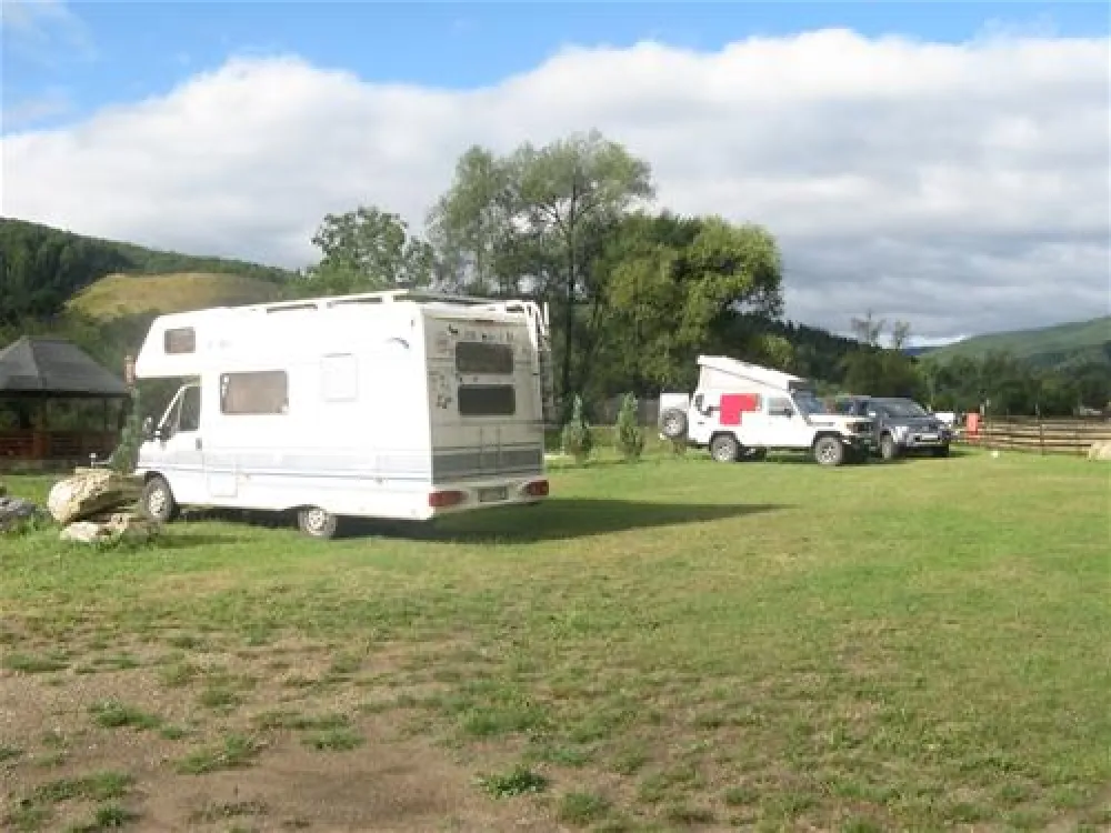 Camping Pensiunea Cristal