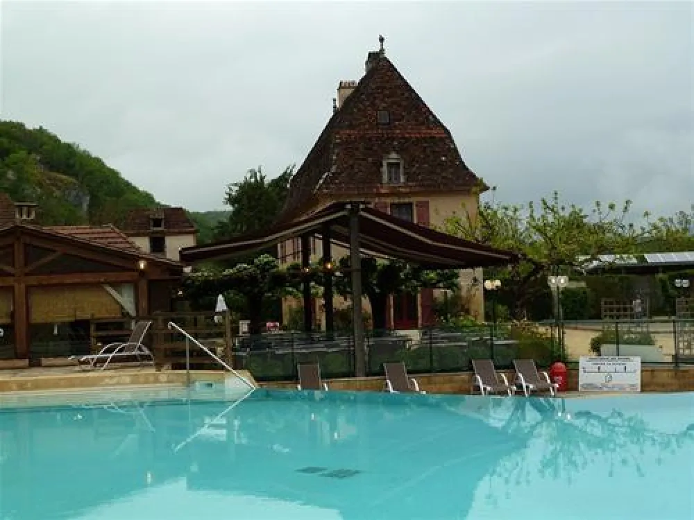 Camping Caravaning La Riviere  