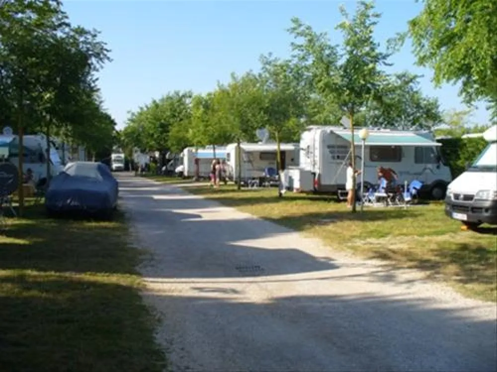 Camping Parco Capraro