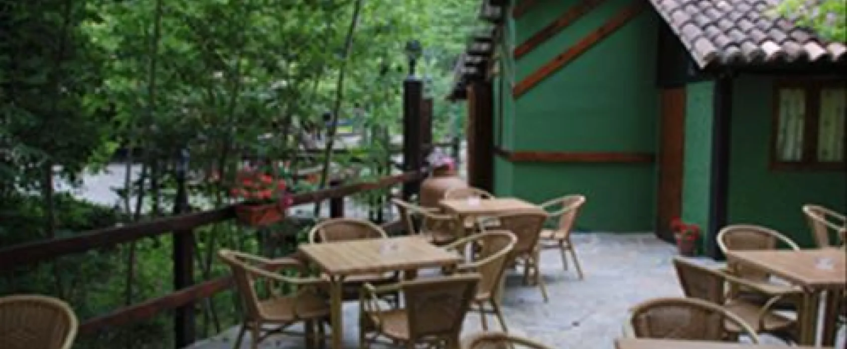 Camping La Isla-picos de Europa