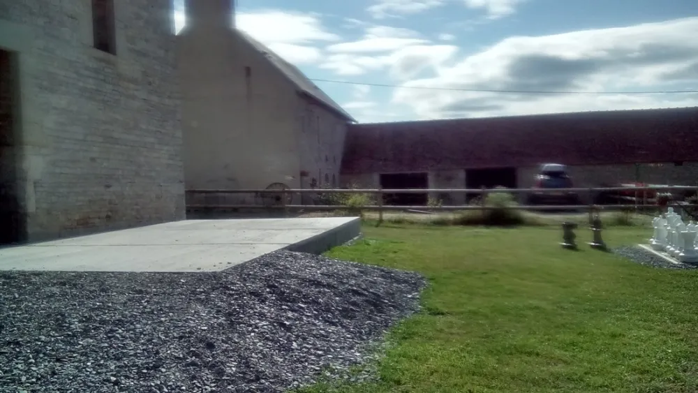 Kampeergaard Chez la Fontaine