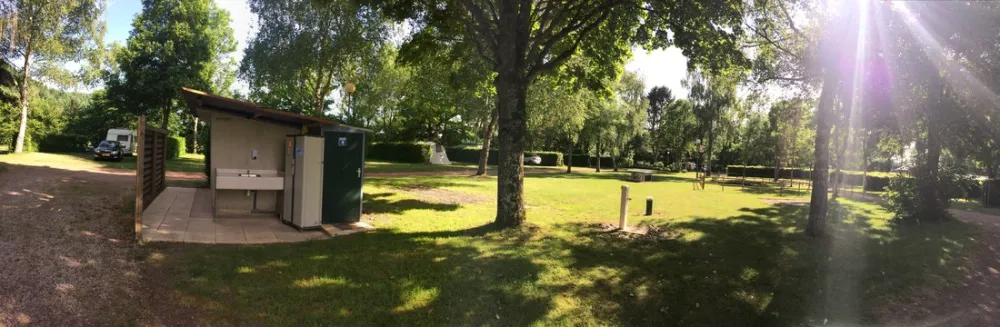 Camping Municipal Les Deux Rivieres  