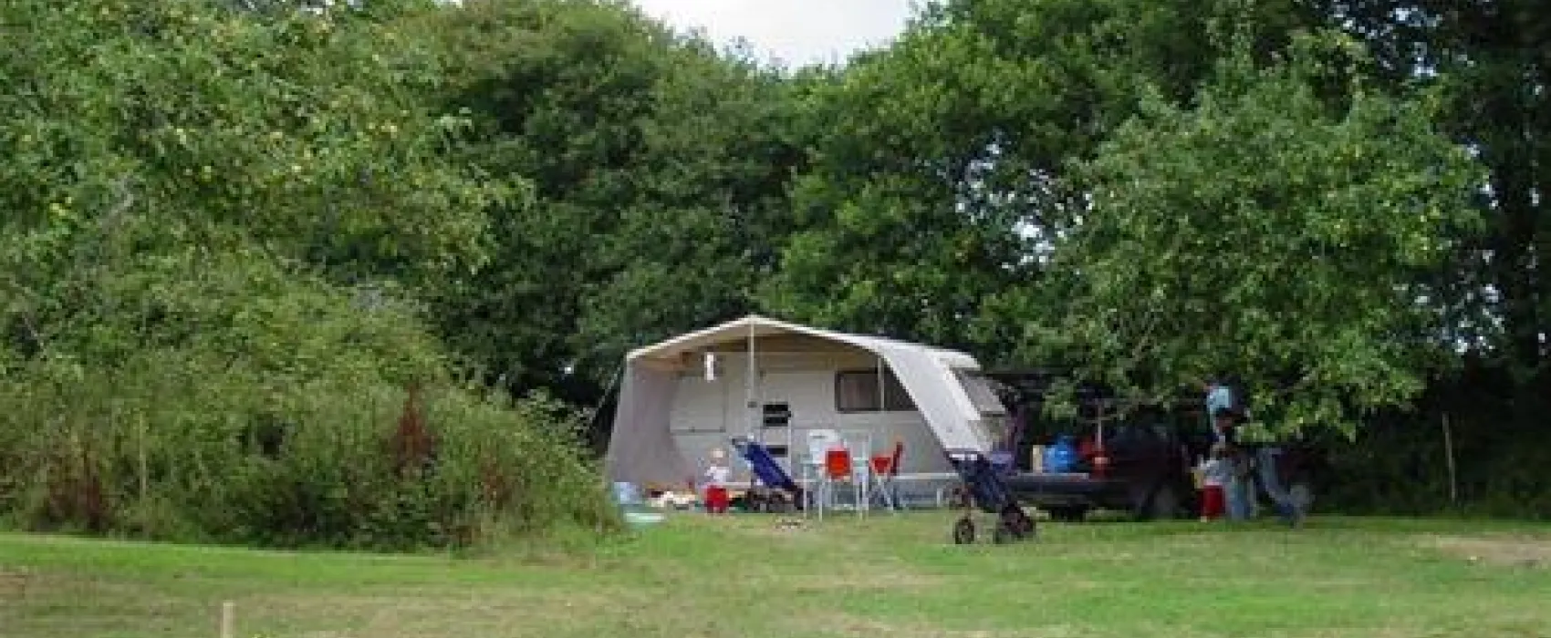 Camping aire naturelle Le Coq Hardi  