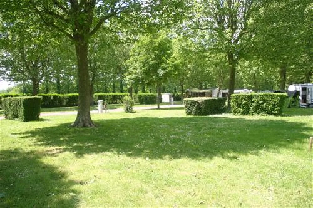 Camping Municipal Du Val De Boutonne