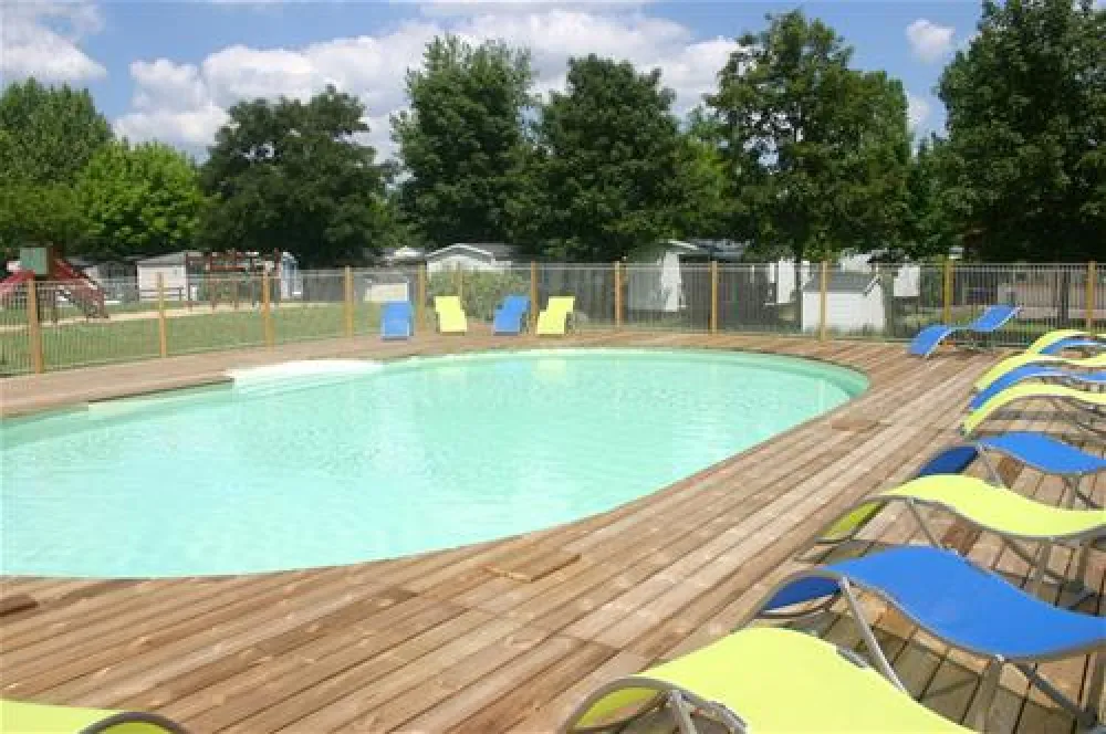 Camping Municipal Du Val De Boutonne