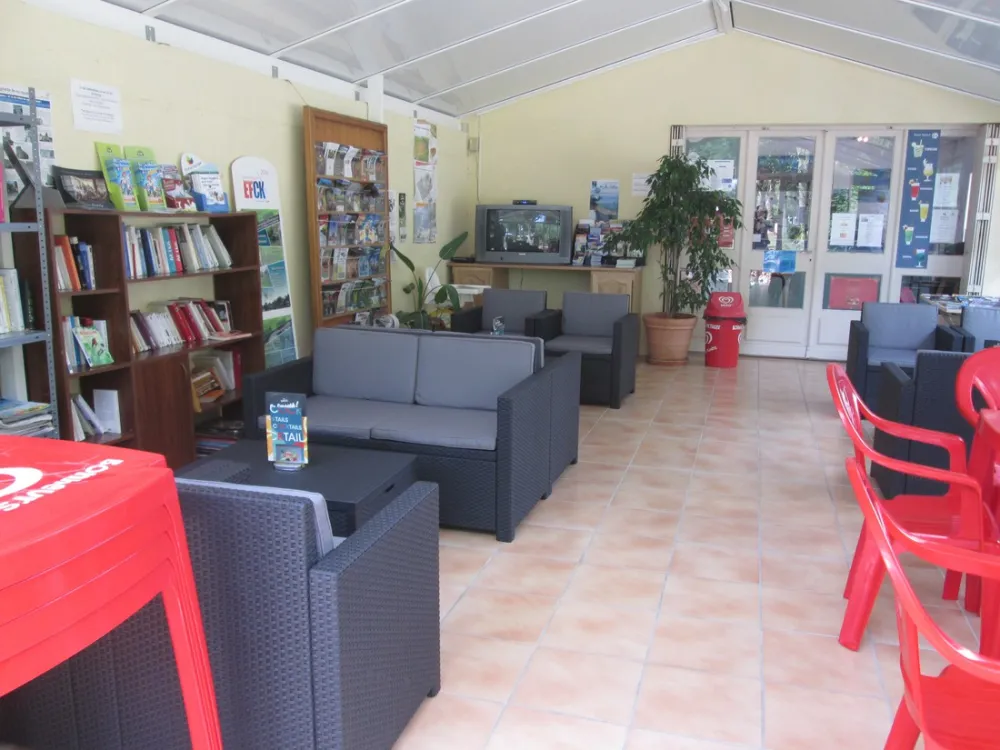 Camping Municipal Du Val De Boutonne