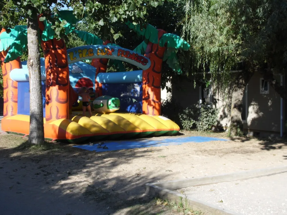 Camping Les Oliviers