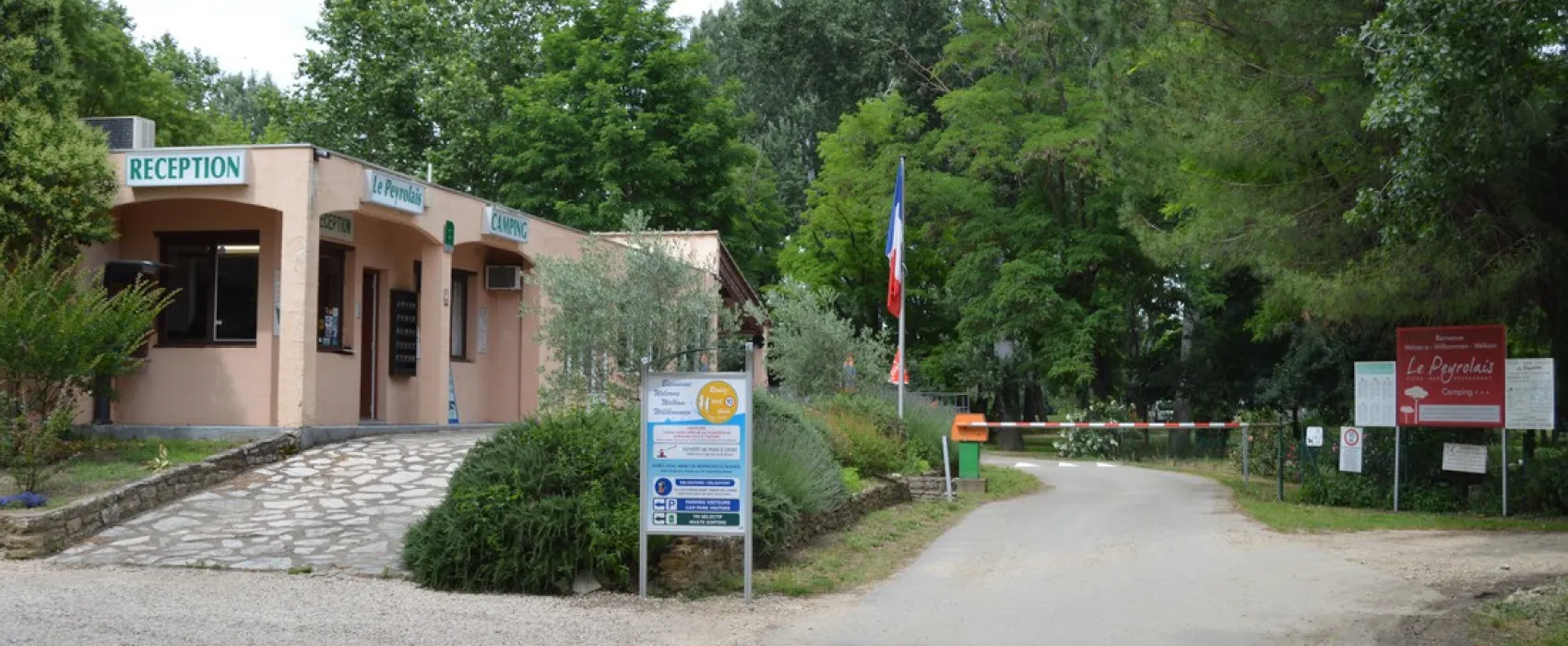 Parc Camping Le Peyrolais  