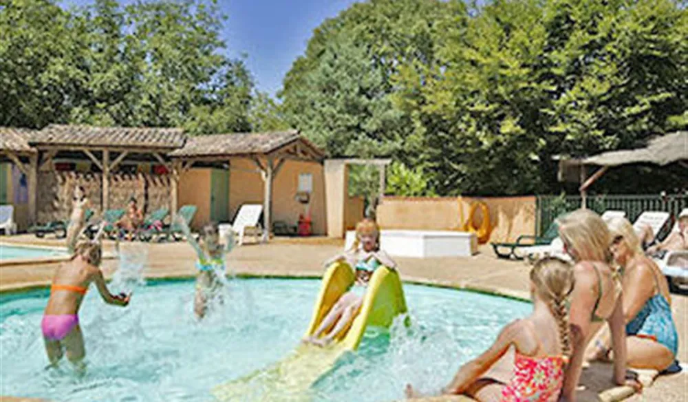 Camping Le Perpetuum