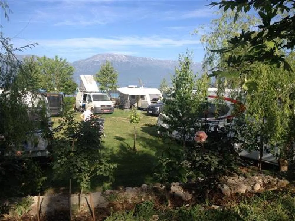 Camping Peshku