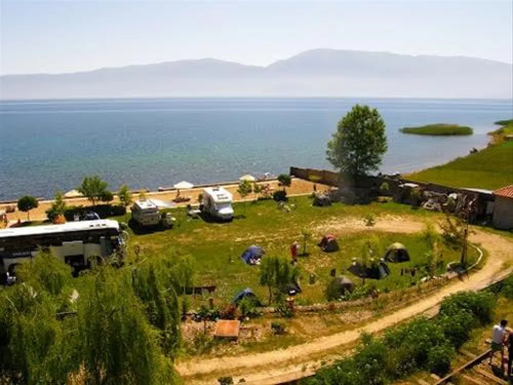 Camping Peshku