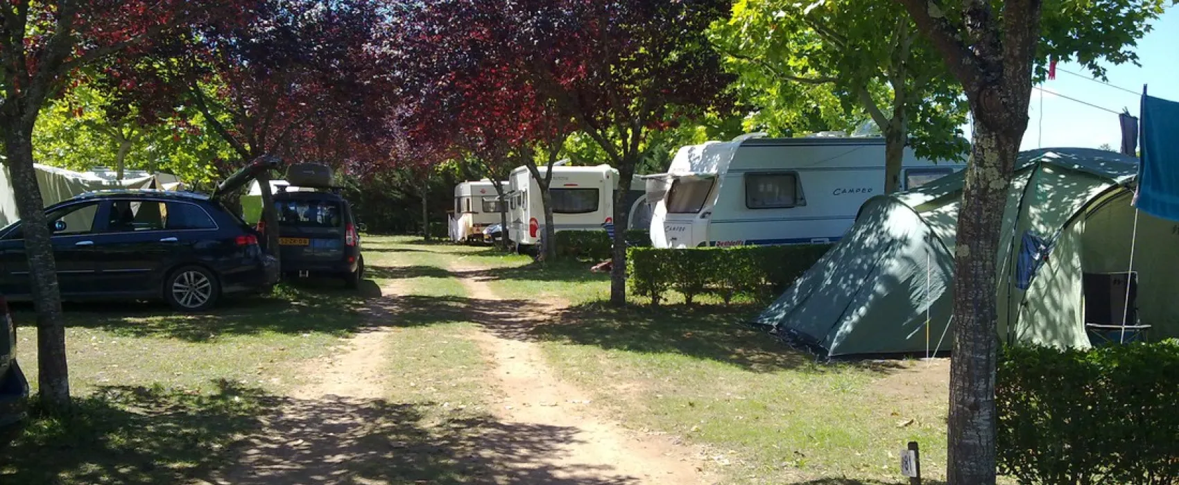 Camping Pech De Caumont  